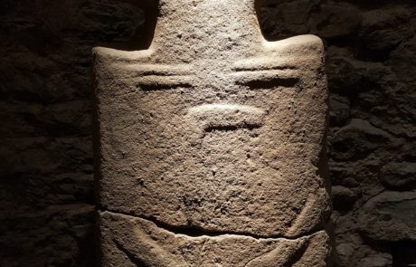 Pontremoli, statue stele